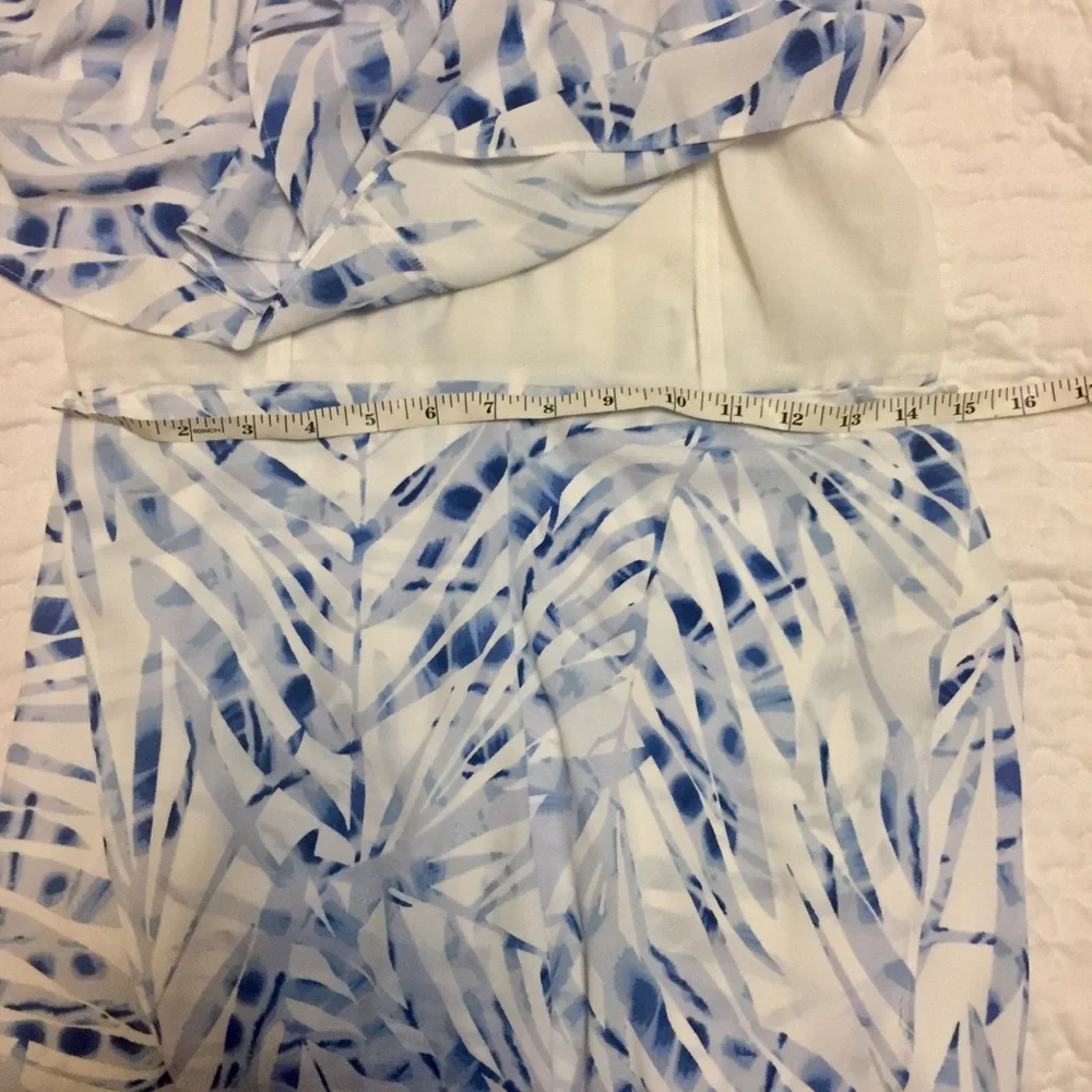 BCBG Caylan Print Dress - Picture 7 of 8